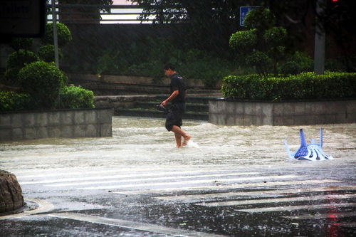 汕头海水倒灌淹城：城市应对挑战纪实